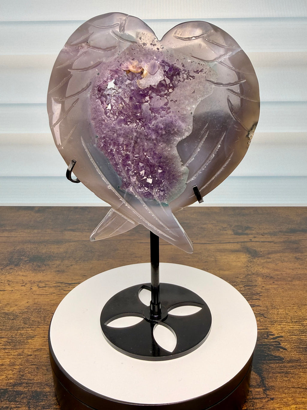 💙 Blue Agate with Amethyst on Custom Stand – $60