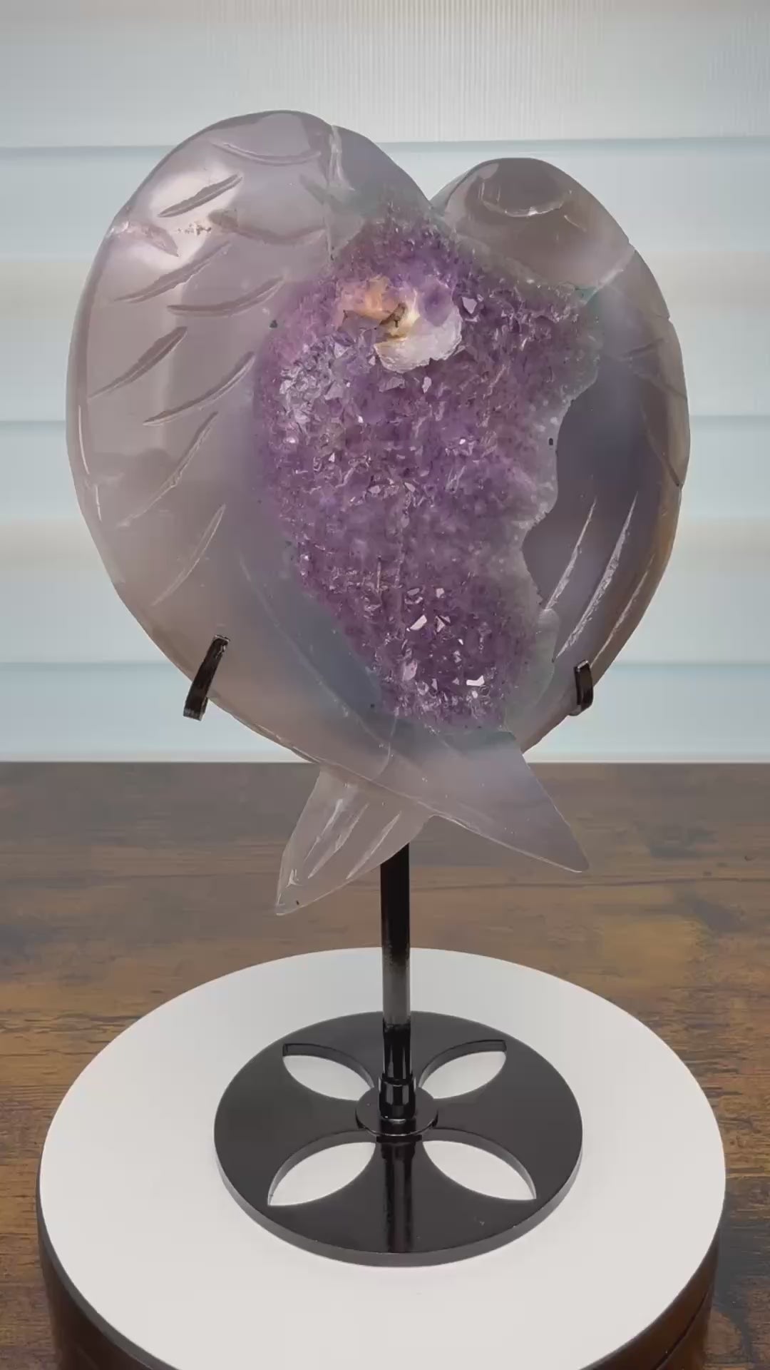 💙 Blue Agate with Amethyst on Custom Stand – $60